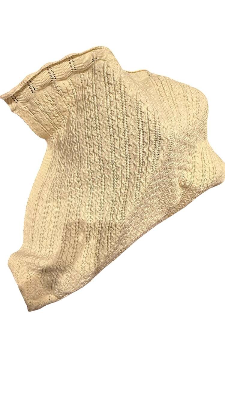Vintage 525 Kids Ivory Cotton Aran Cable Knit Heirloom Baby Blanket